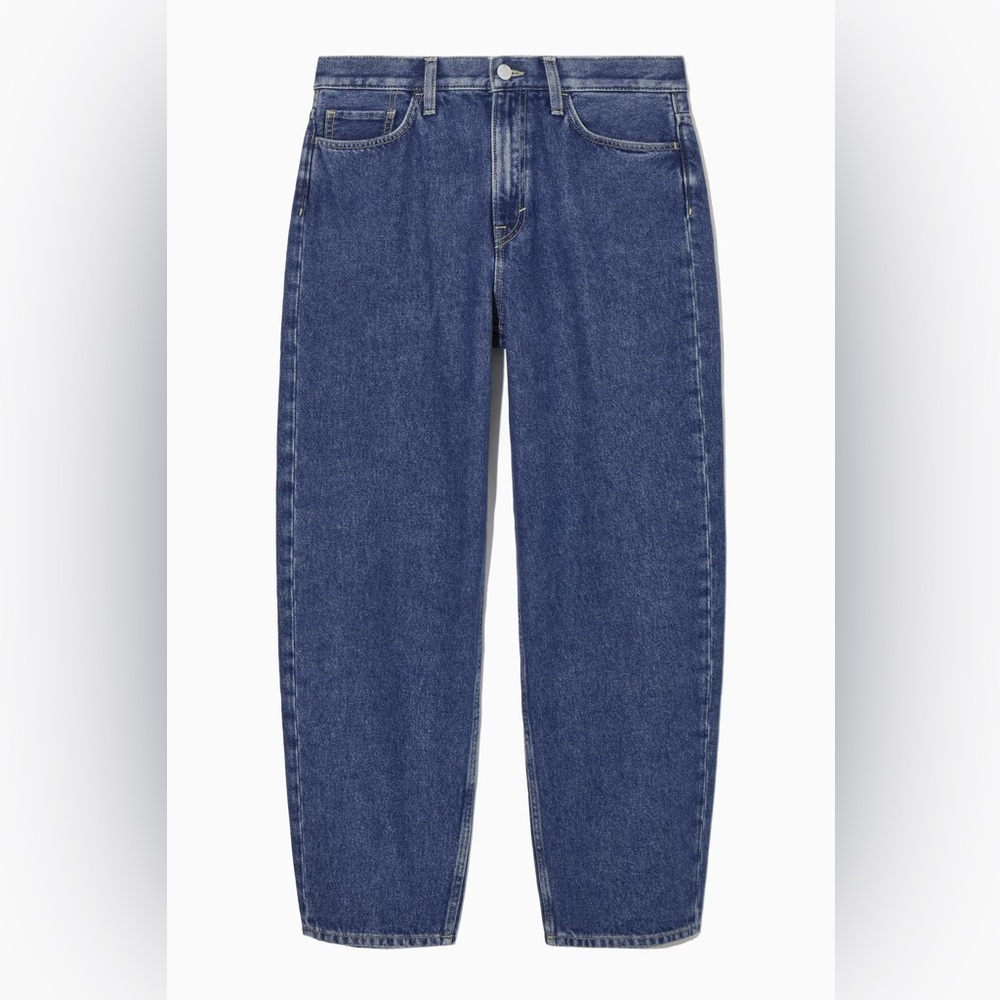 COS Tapered Leg Jeans - Size 25”